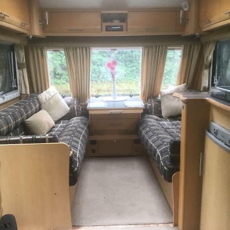 Self Contained Holiday Home Caravan Corsham Bagian luar foto